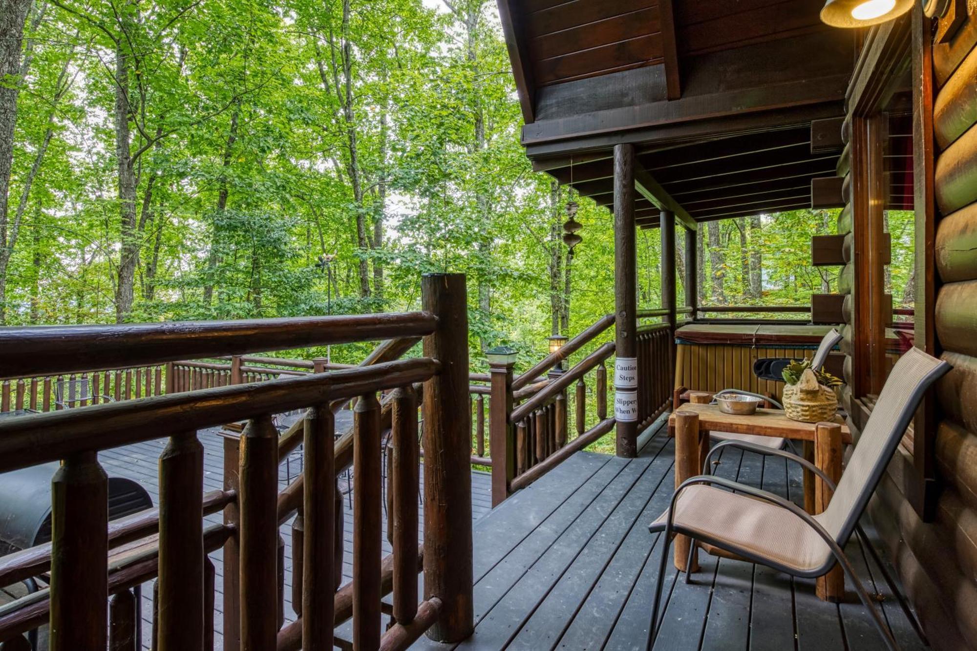 Villa Rise N Shine-Free Tickets Gatlinburg Exterior foto
